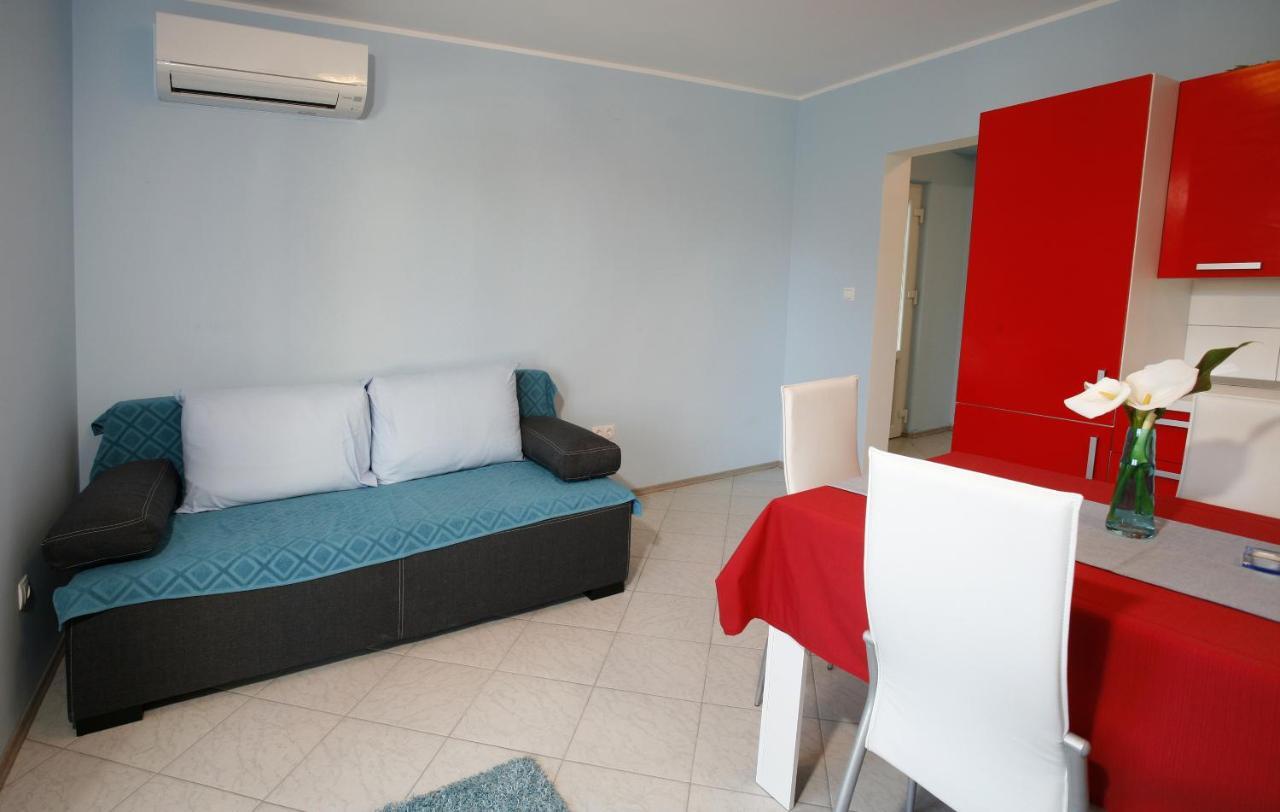 Apartment Fila I Jure Solin Zimmer foto