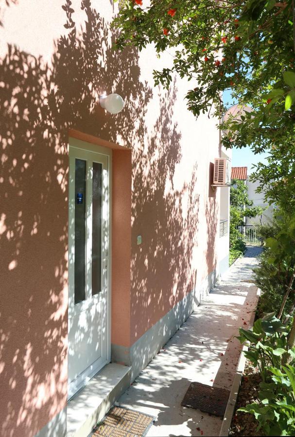 Apartment Fila I Jure Solin Zimmer foto